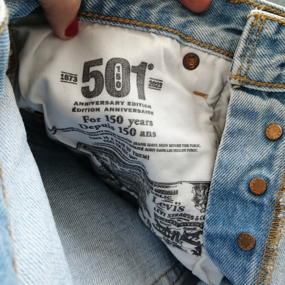 Levi's 150th Anniversary Edition 501 Jeans She's Crafty Wash Thigh Embroidery 25 - Picture 11 of 16